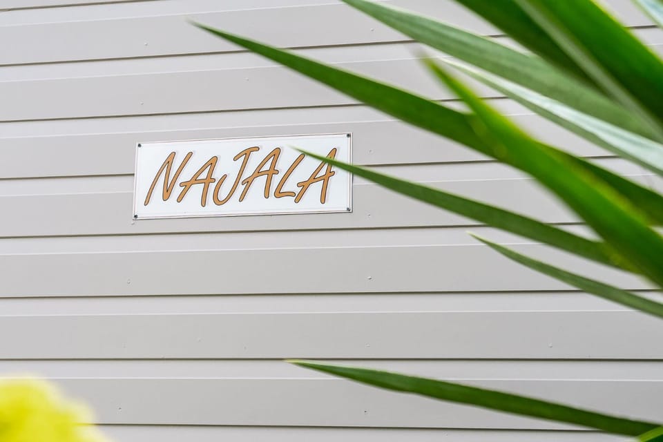 Najala - 2 Pioneer - Pets Negotiable - No Linen Included House in Port Elliot