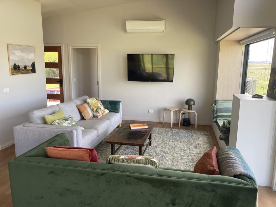 Ngurra House in Venus Bay