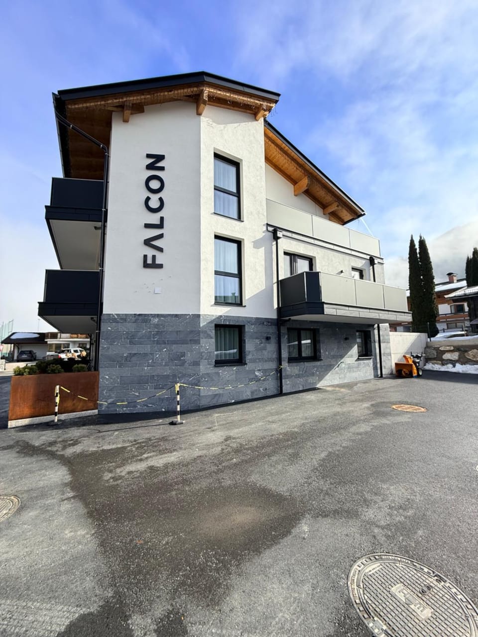 Falcon Suites Pure - Summercard included Hotel in Piesendorf