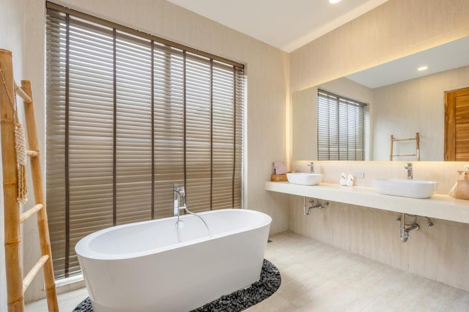 Villa Juloma - The Jewel of the Hill Villa in Ko Samui