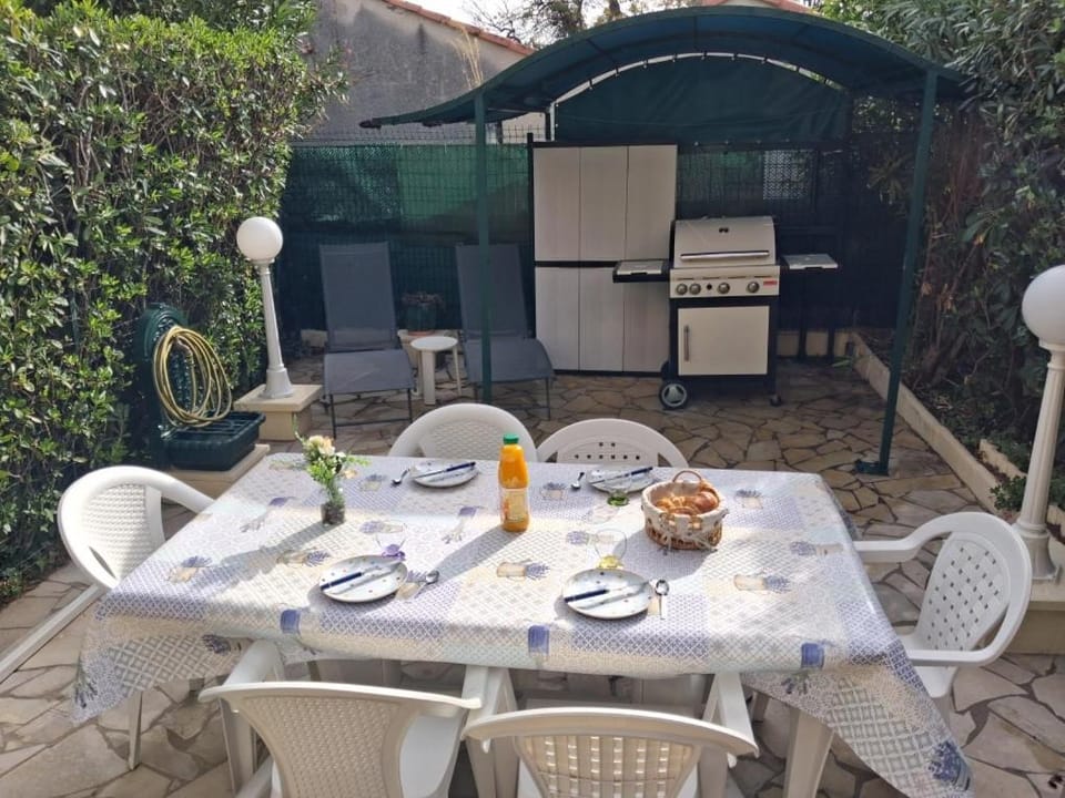 Le Clos Fleury Apartment in Roquebrune-sur-Argens