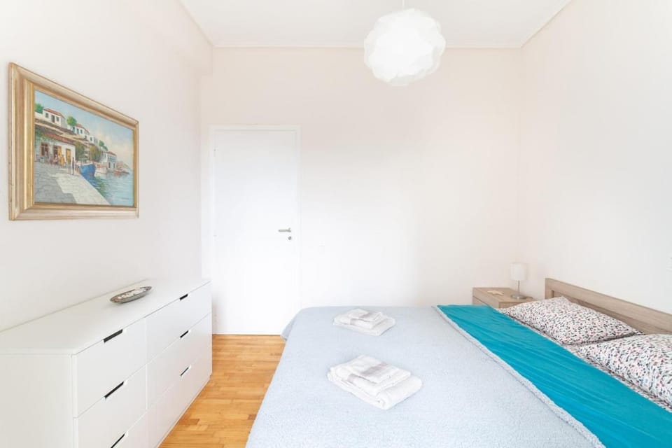 Beachside Apartment - Available per month Apartment in East Attica Regional Unit, Greece