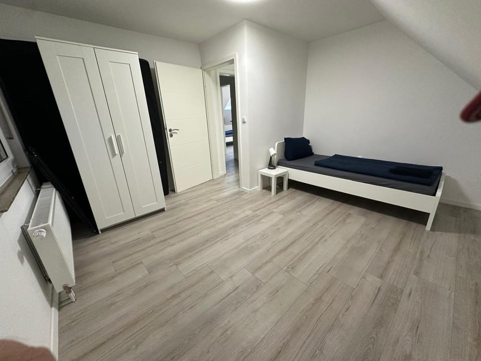 HAI1 - Moderne Unterkunft mit Einzelzimmer Apartment in Hesse