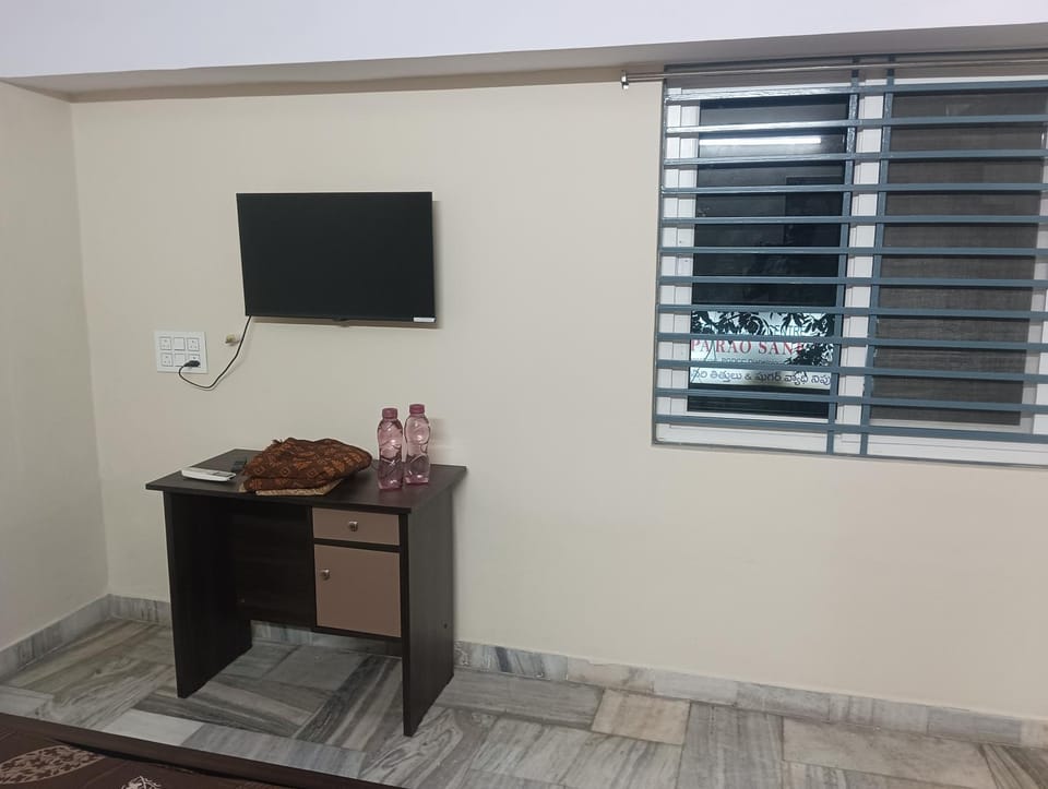 Msquare guest room Bed and Breakfast in Andhra Pradesh