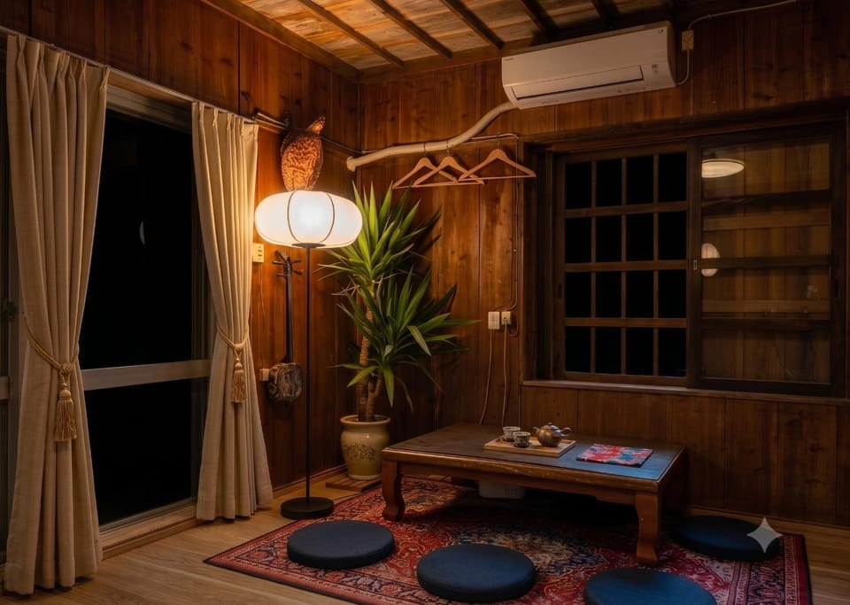 Night, Living room