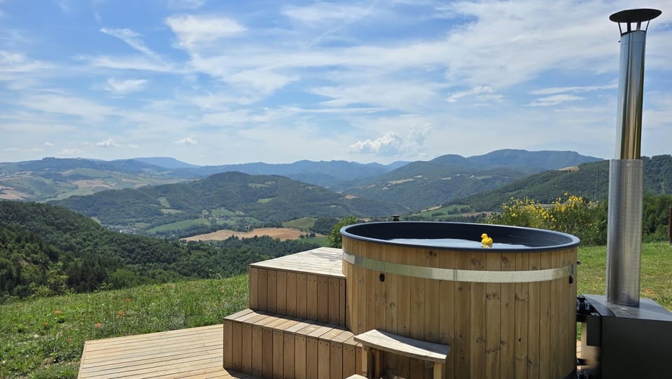 Hot Tub, Mountain view