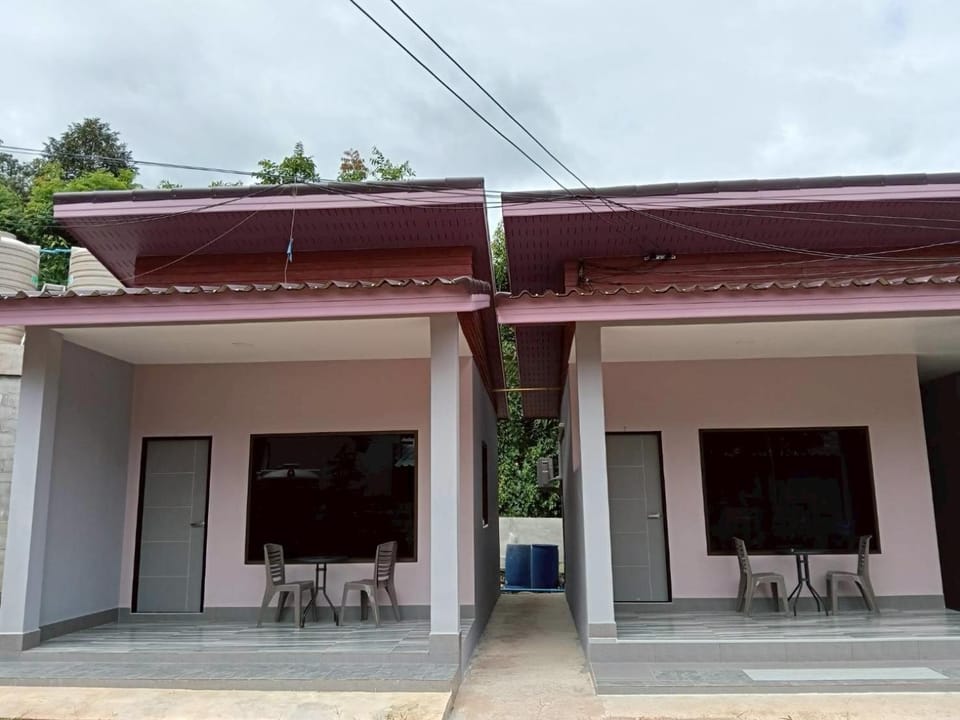Property building, Balcony/Terrace