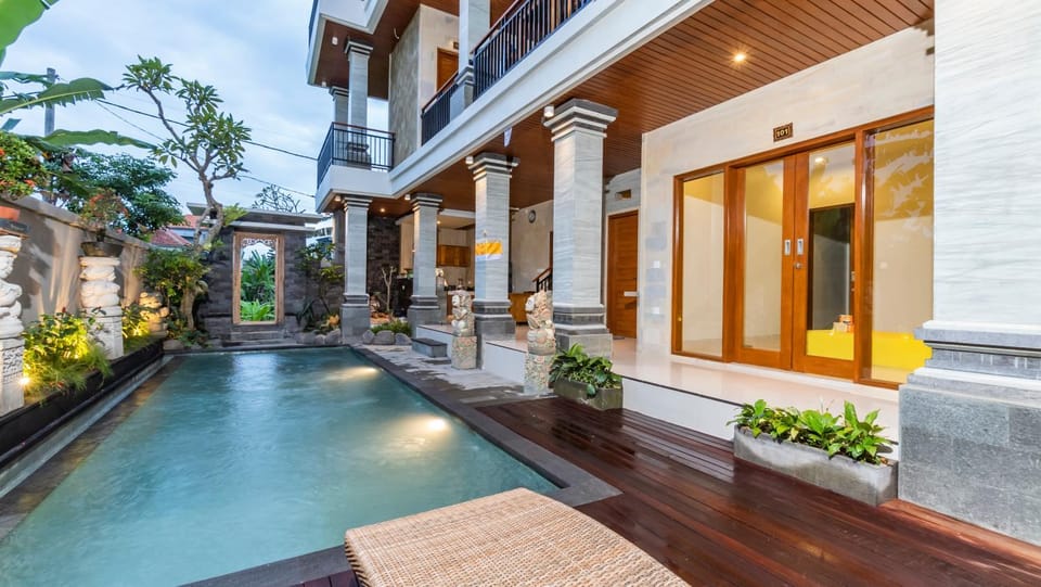 Property building, Patio, Day, Garden, View (from property/room), Balcony/Terrace, Garden view, Pool view, Swimming pool, sunbed