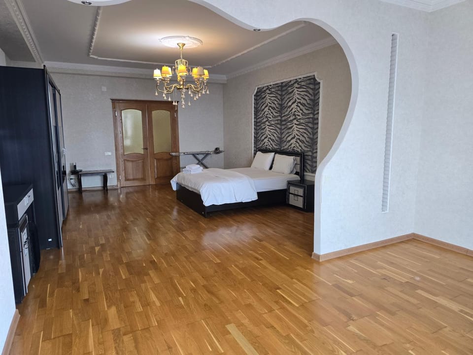 Bed, Photo of the whole room, Bedroom, towels, wardrobe