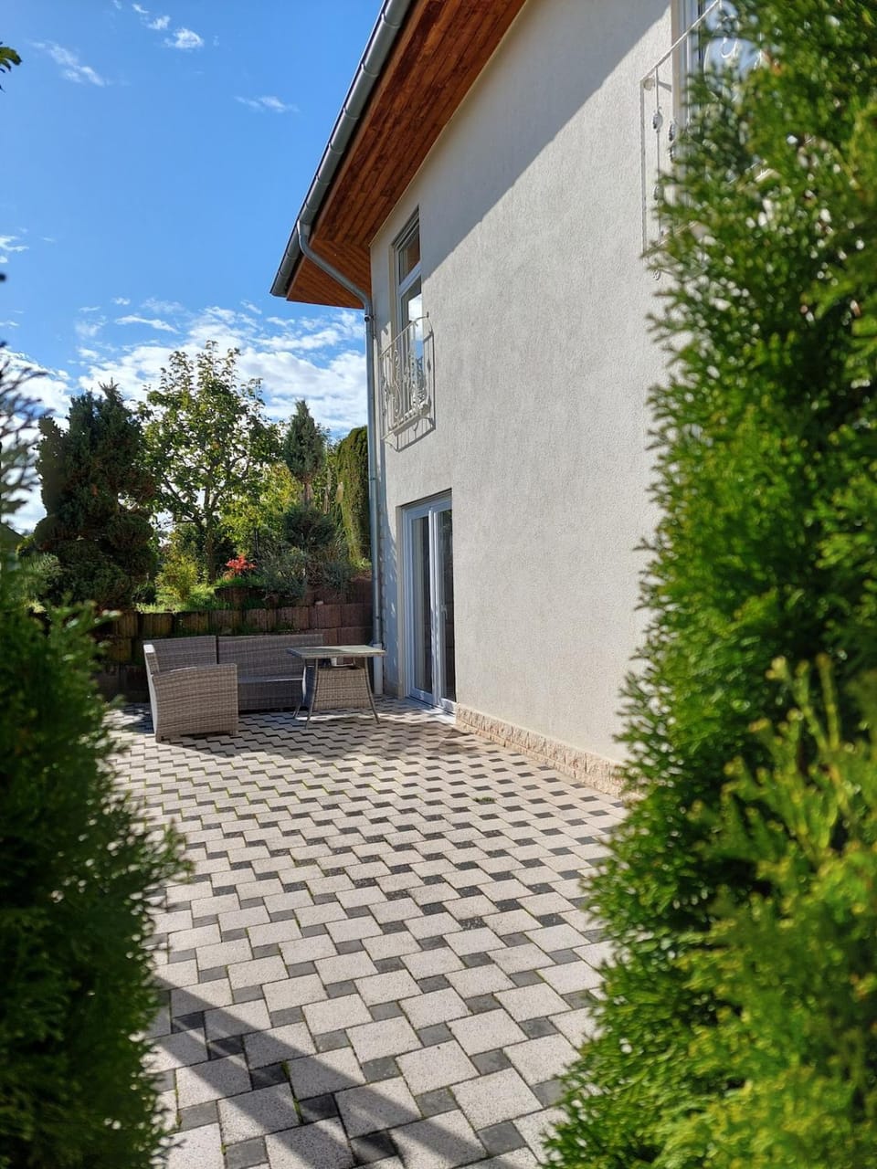 Garden, Garden view