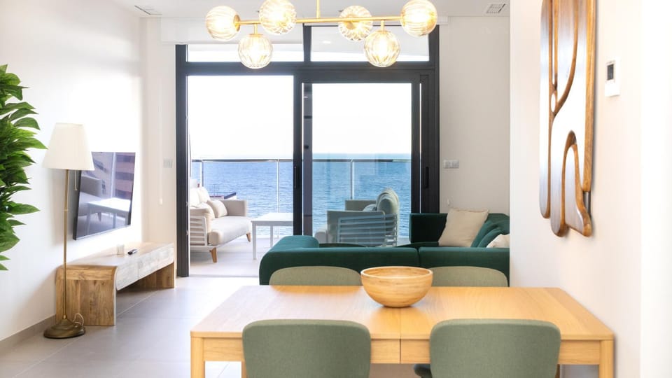 Living room, Dining area, Sea view