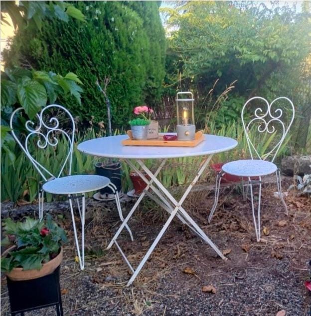 Grand Studio côté Jardin & Véranda Nature Escape Apartment in Provence