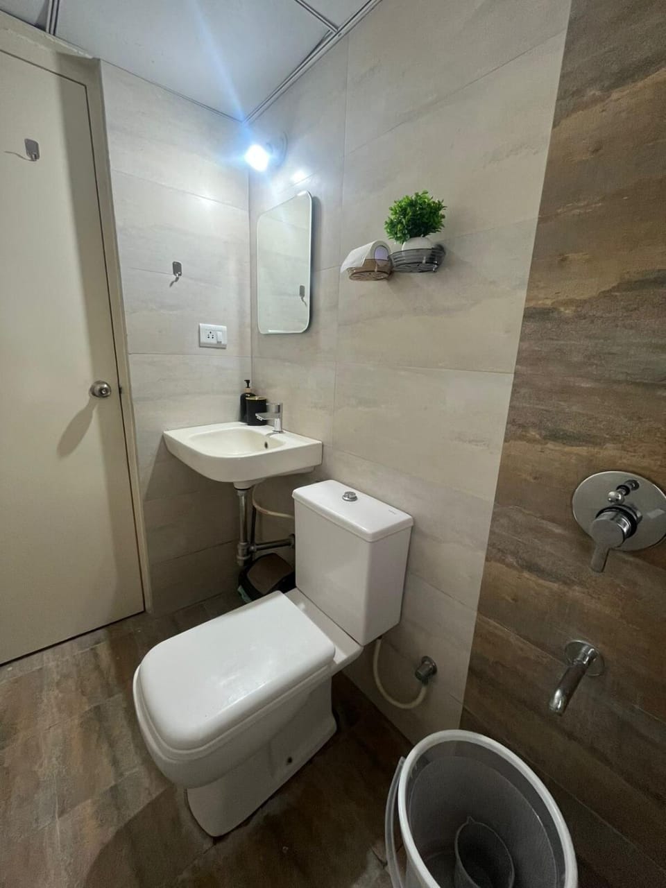 1 BHK Flat with good amenities in Mysore Road Apartment in Bengaluru