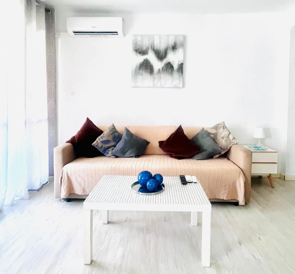 MOGADOR BEACH- HOME RENt MALAGA Apartment in Torre del Mar