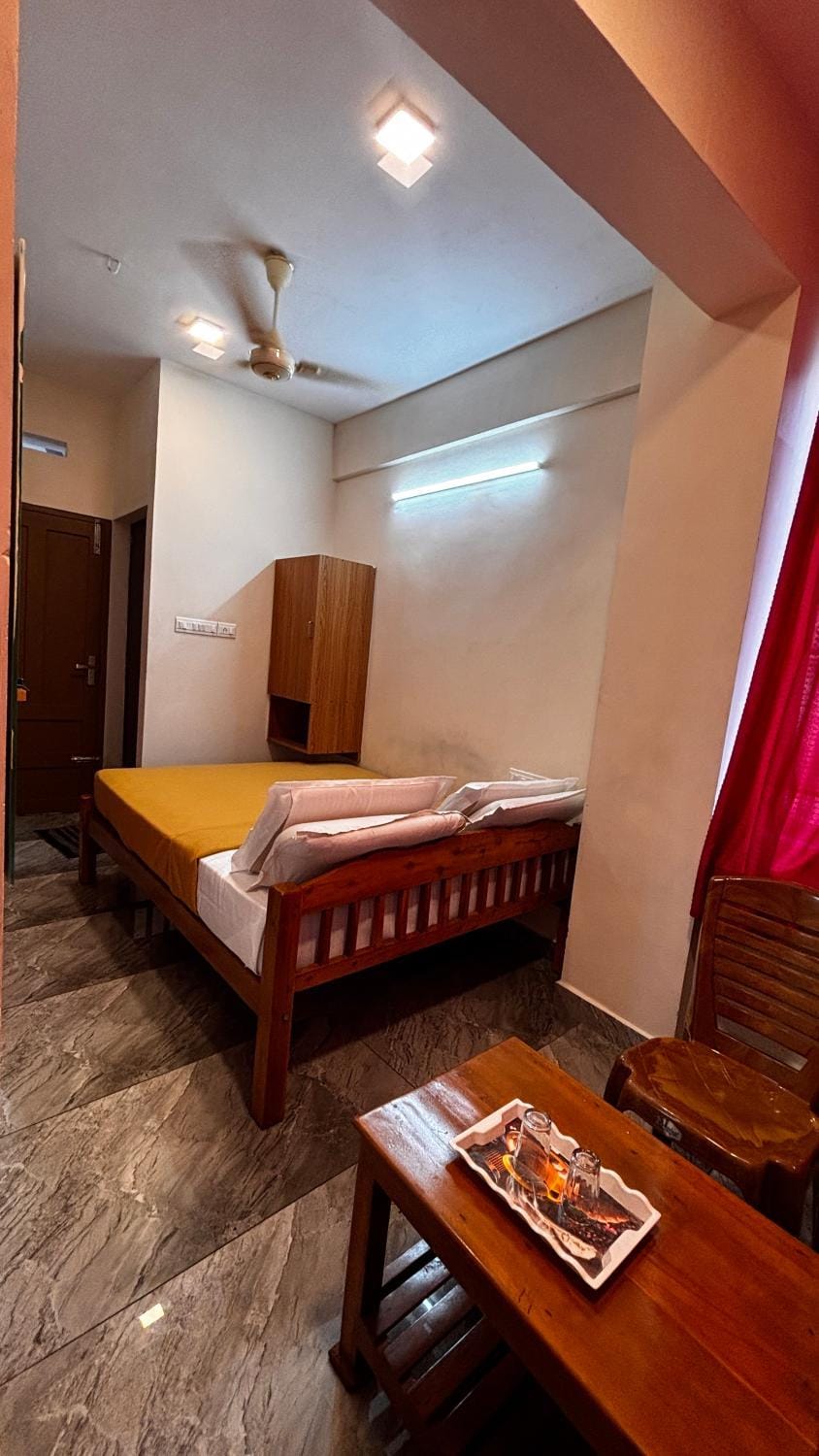 Nila Inn Thampanoor Hotel in Thiruvananthapuram