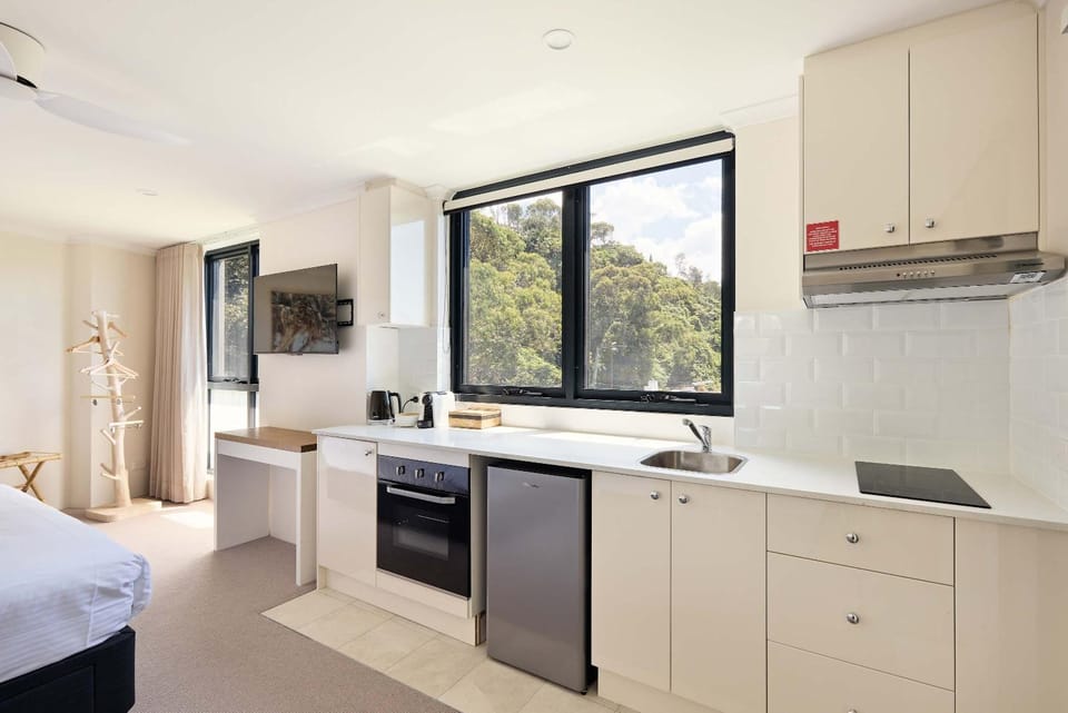 TV and multimedia, Kitchen or kitchenette