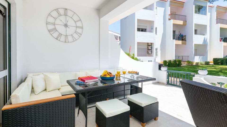 Balcony/Terrace, Dining area