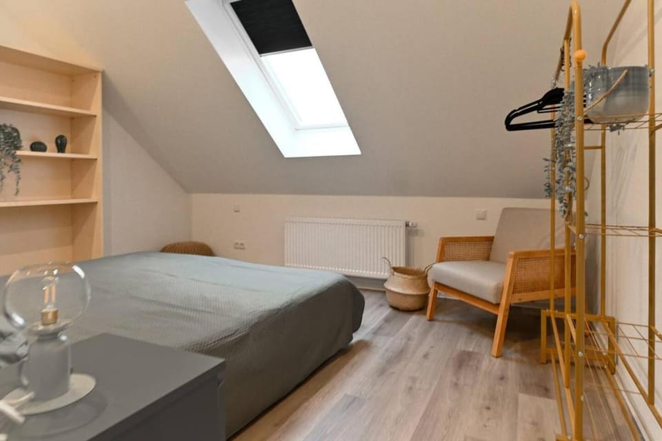 Charming apartment in Miesenheim Apartment in Andernach