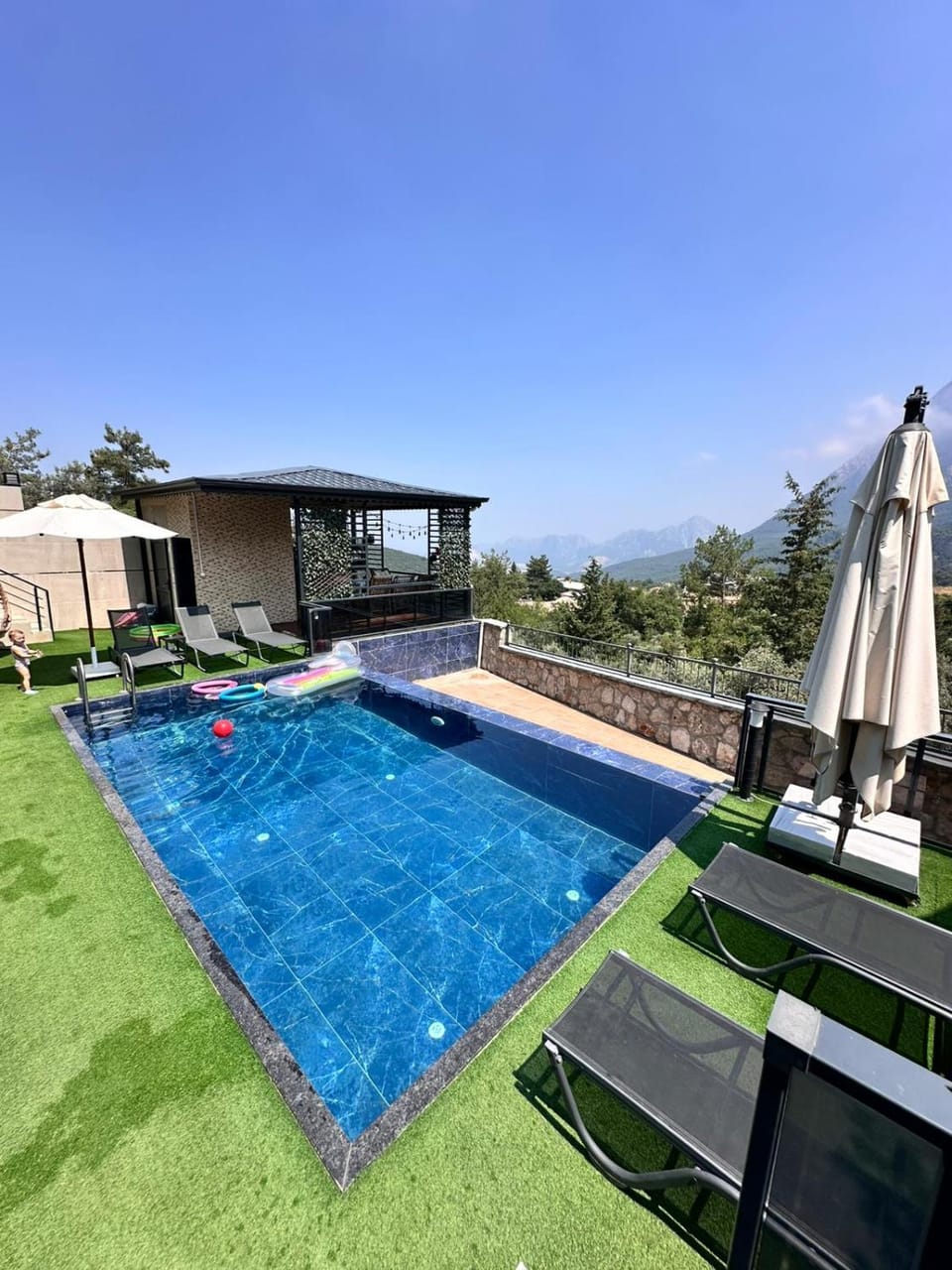 Natural landscape, Garden, Balcony/Terrace, Mountain view, Pool view, Swimming pool, sunbed