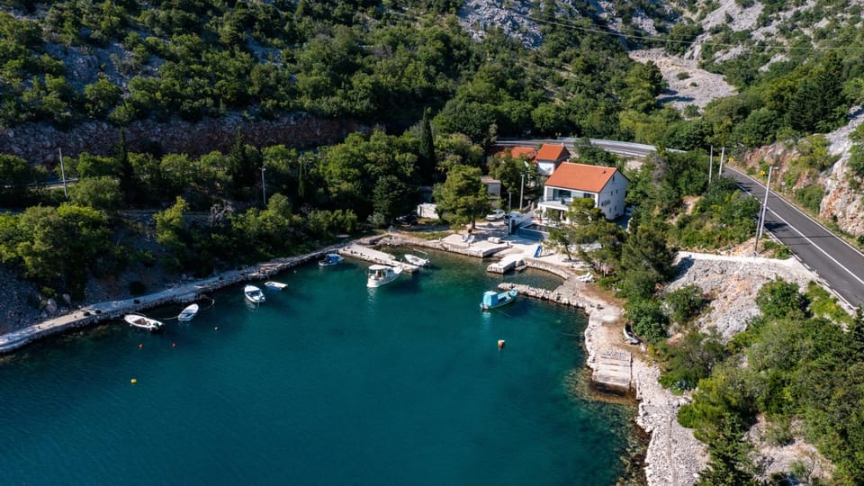 Property building, Off site, Beach, Beach