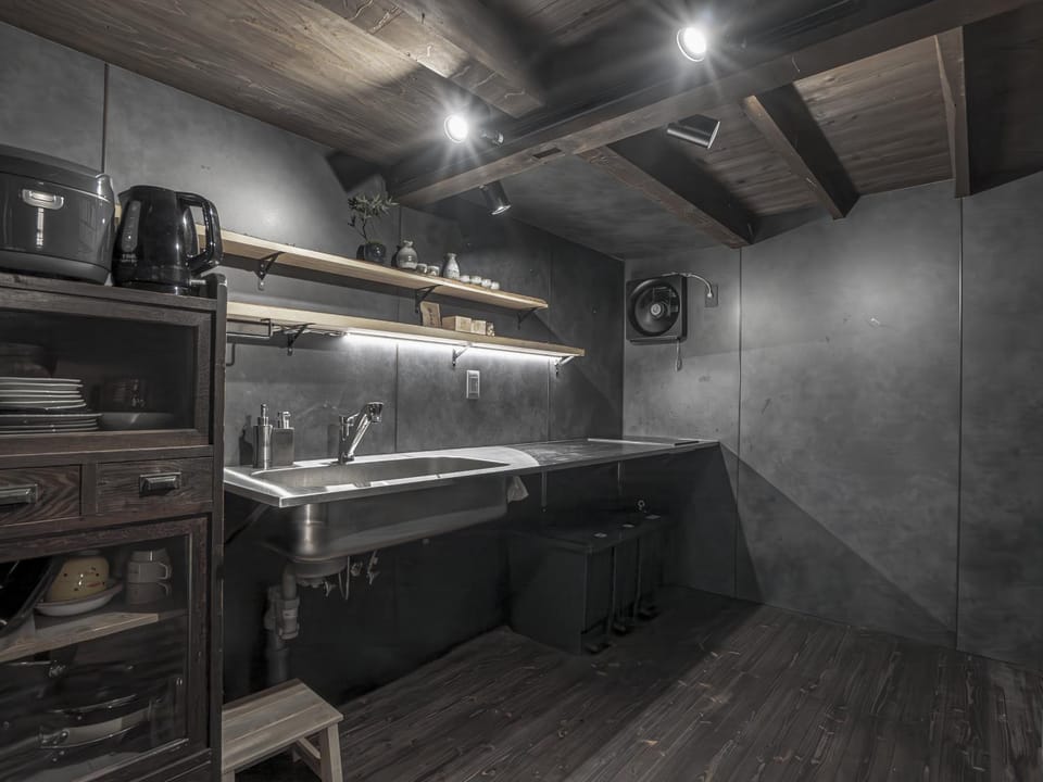 Kitchen or kitchenette