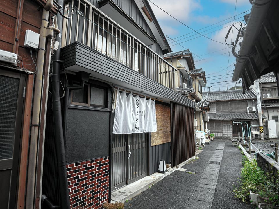Property building, Day, Neighbourhood, Street view