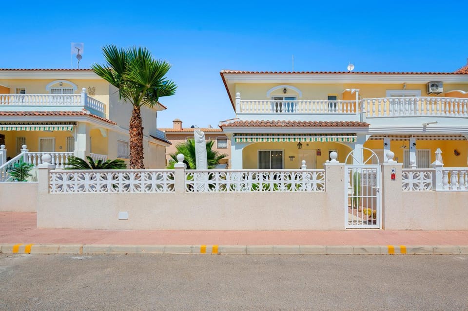 Casa Lindi House in Vega Baja del Segura