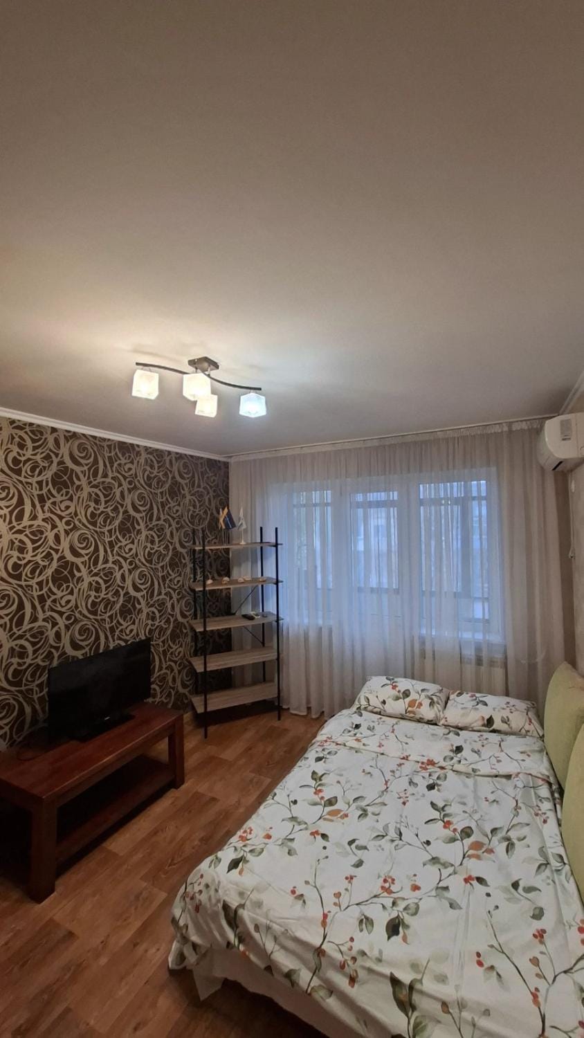 Апартаменти біля Автовокзалу Apartment in Dnipropetrovsk Oblast