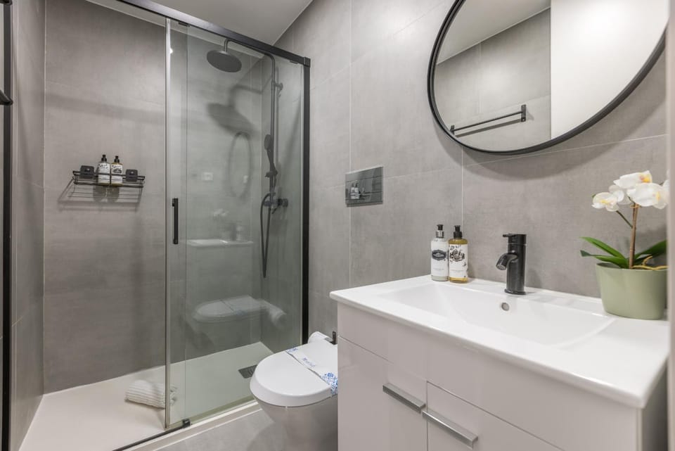 Design loft, Downtown Porto Apartment in Porto