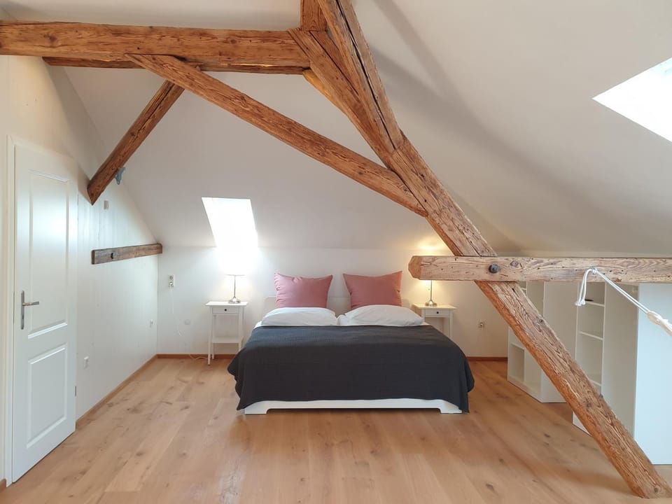 Bed, Bedroom