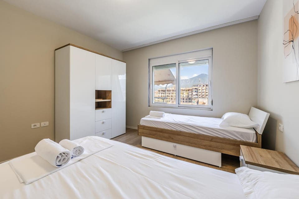 Bed, Bedroom, wardrobe