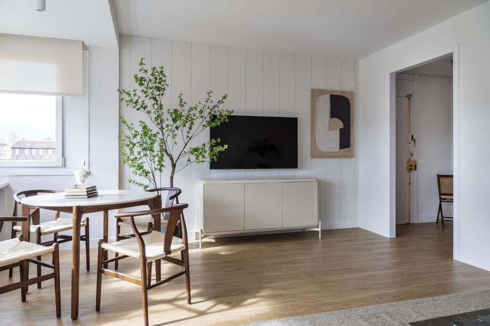 Heima Chic Colón Square Apartment in Centro