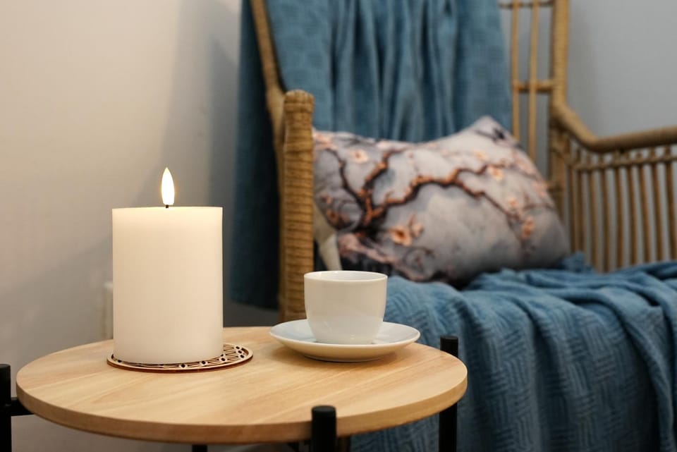 Seating area, Bedroom
