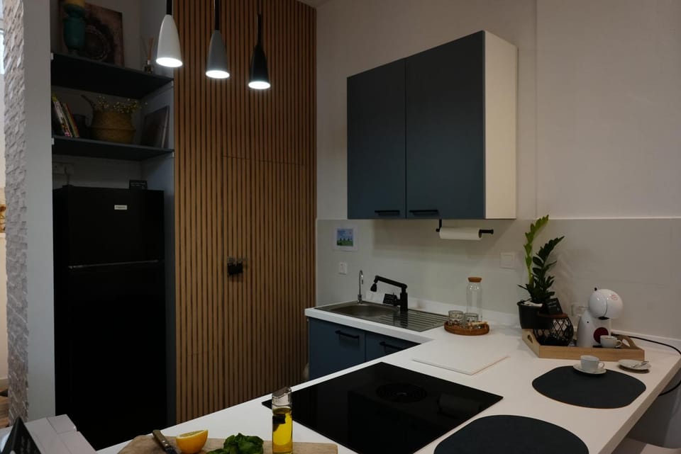 Breakfast, American breakfast, stove, kitchen