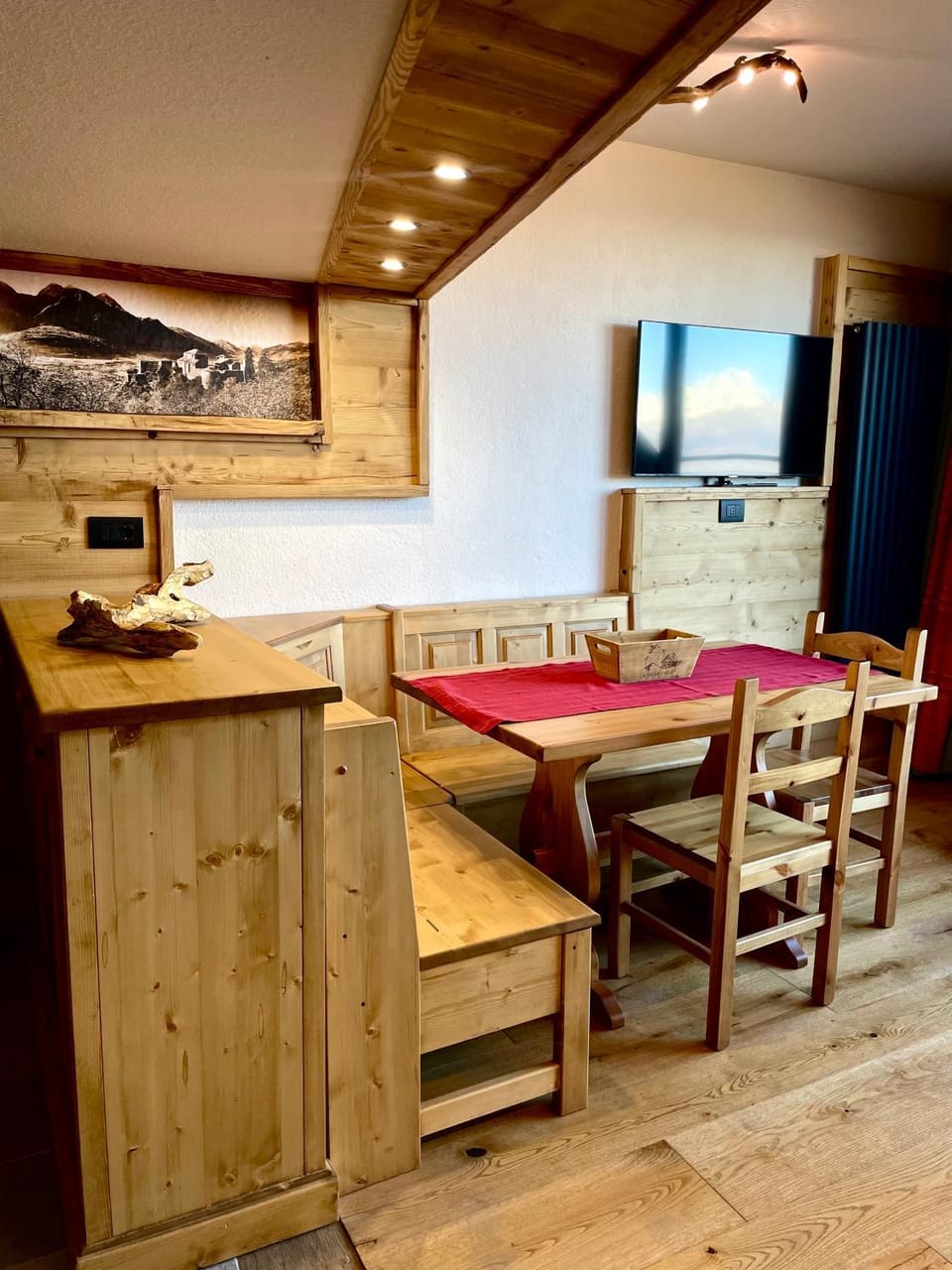 White Relax Apartment in Aosta Valley, Italy