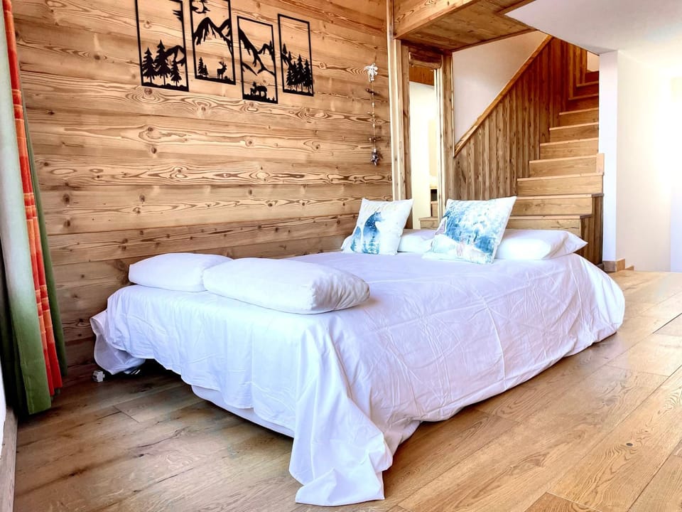 White Relax Apartment in Aosta Valley, Italy