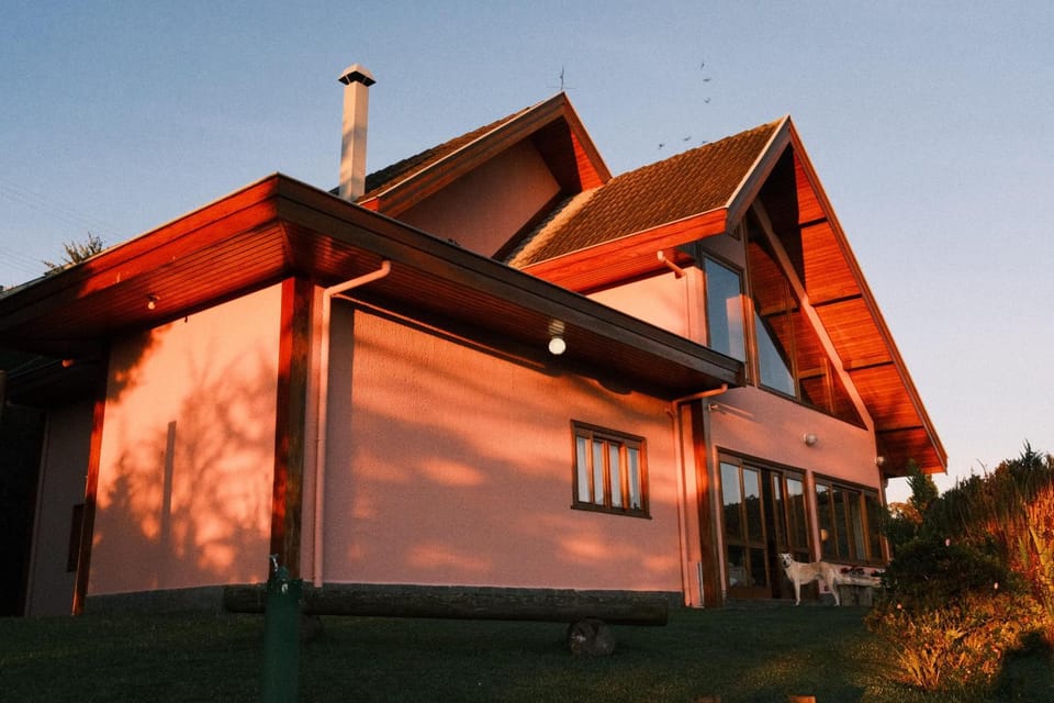 Cabana Bacana House in Campos do Jordão