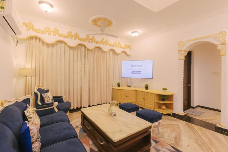 Arpora Lagoon Villa 3BR by Da Alohas /w Restaurant Villa in Baga
