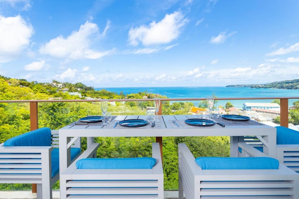 Restaurant/places to eat, Balcony/Terrace, furniture