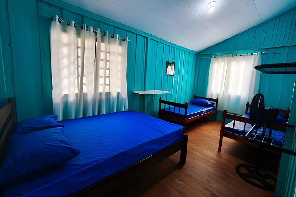 Simplicidade em meio a natureza House in State of Paraná