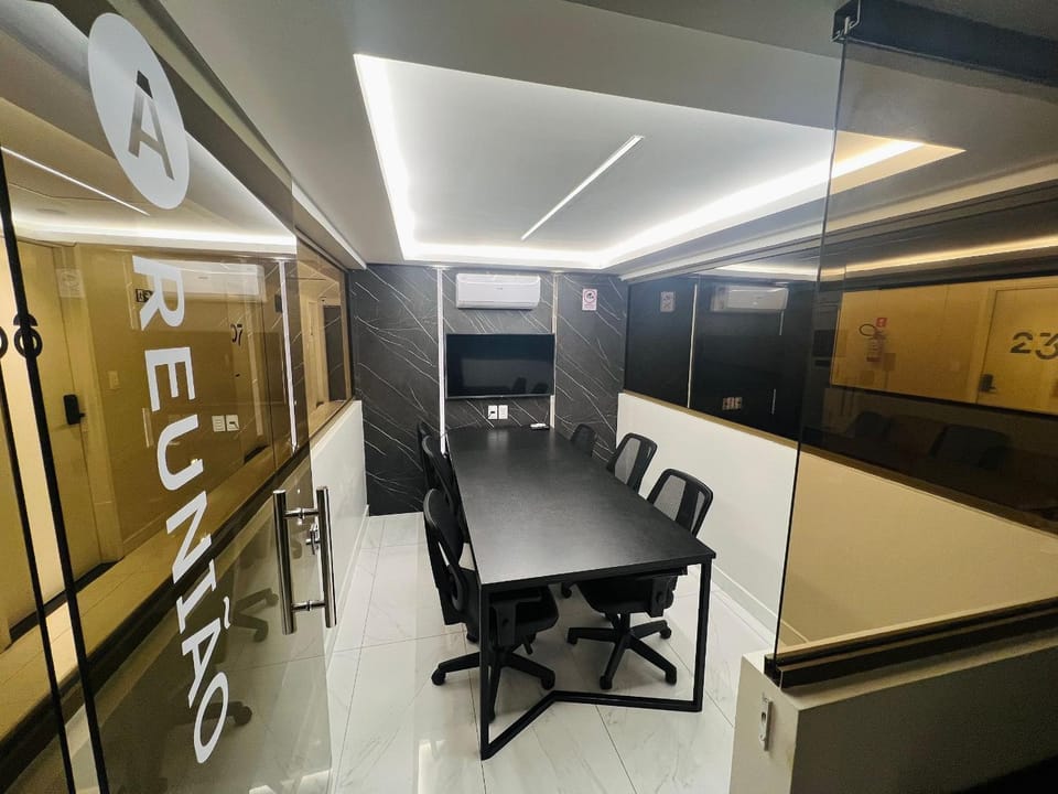 Meeting/conference room