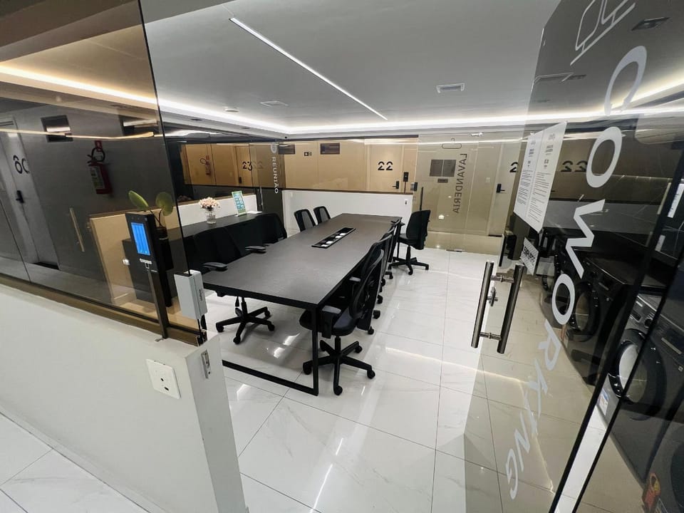 Meeting/conference room