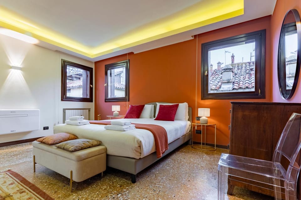 Bed, Bedroom
