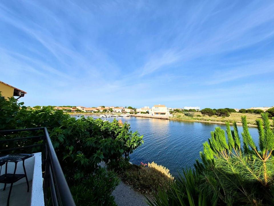 Marina Nature & Évasion - Vue Étang & Pyrénées Apartment in Le Barcarès