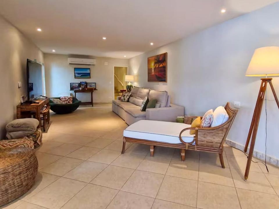 NOVO Mansão Pé na Areia com Heliponto, 1 Piscina, 1 Hidro, Sauna e 5 Quartos Villa in Angra dos Reis
