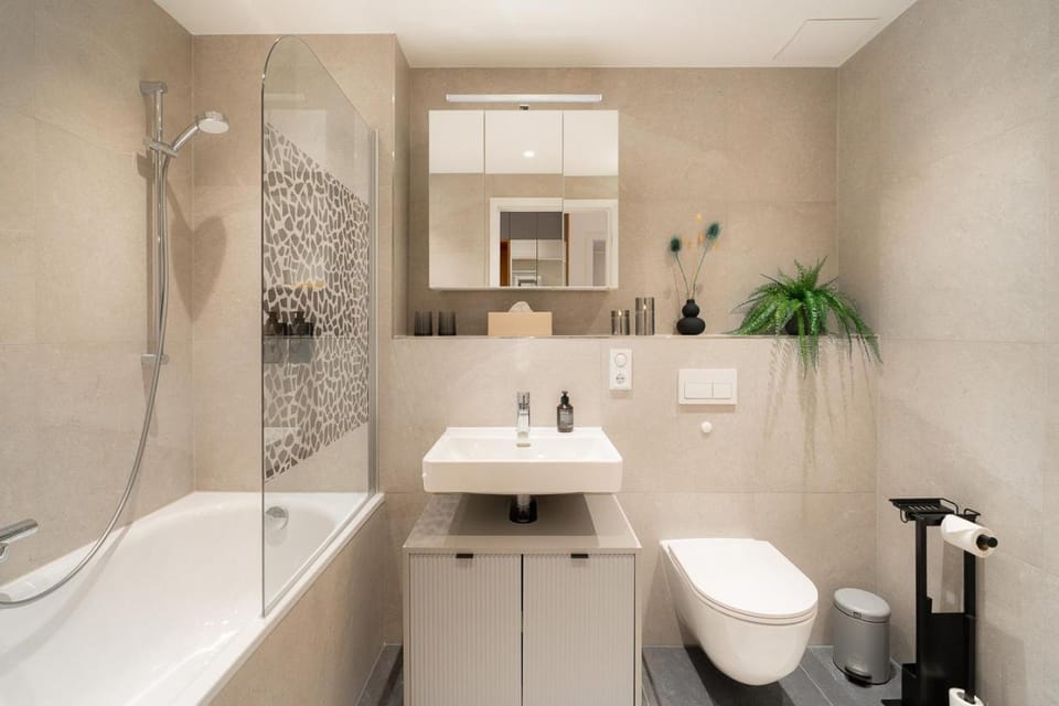 Gleam Homes Marina Garden Dresden Apartment in Dresden-Neustadt