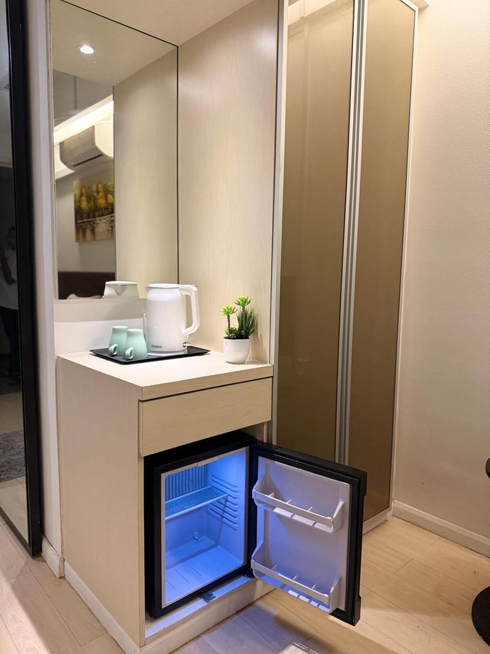 Deluxe King bed Apartment in Petaling Jaya
