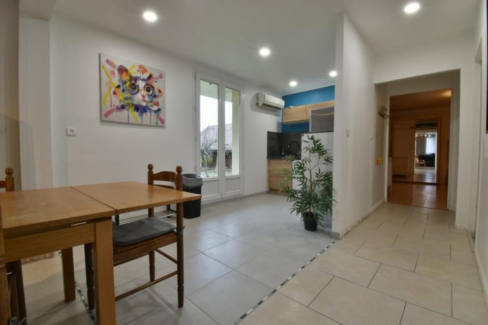 Appartement Le 16 pour 7 personnes Apartment in Jura