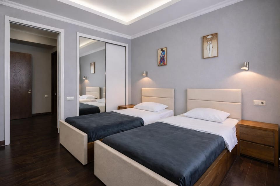 Bed, Photo of the whole room