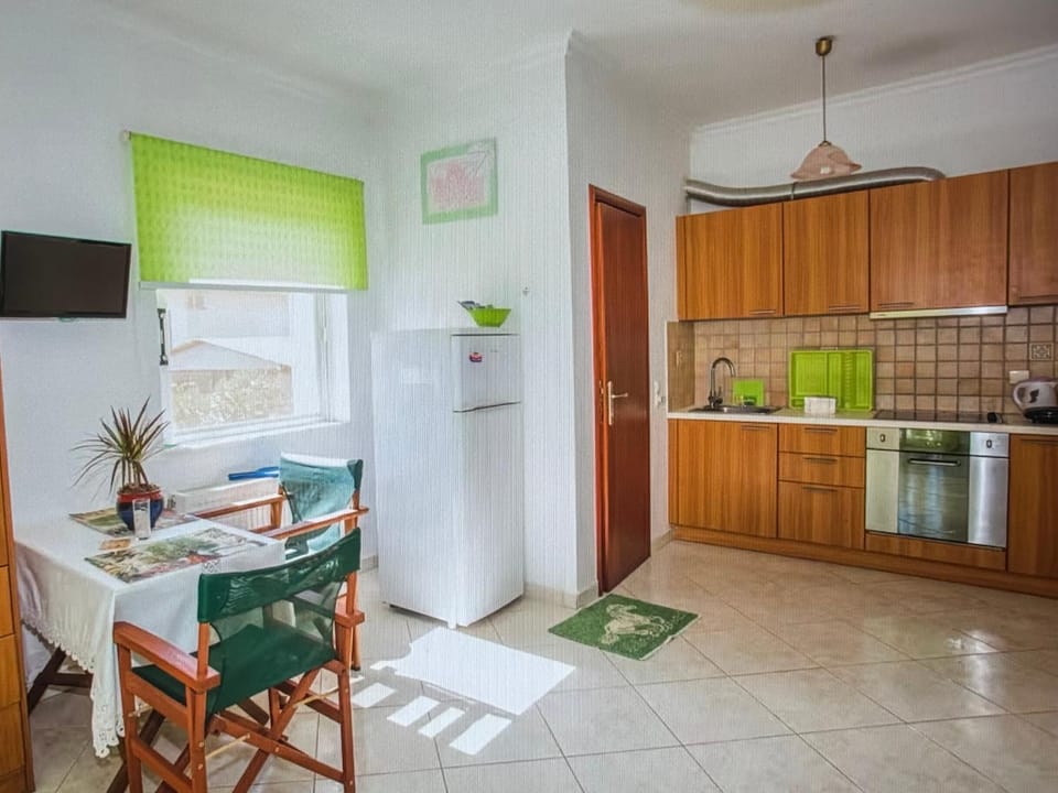 Blue sea Alikanas beach Apartment in Alikanas